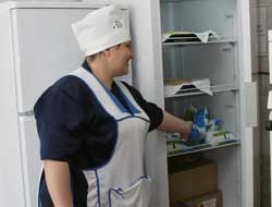 В детских садах устанавливают новые плиты и холодильники В детских садах устанавливают новые плиты и холодильники