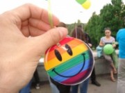 Запоріжці показали свою толерантність до гомосексуалів Запоріжці показали свою толерантність до гомосексуалів
