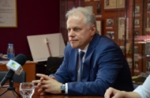 Ректор ЗНУ Николай Фролов: «Учебный год начнем в том же составе. Дальше – жизнь покажет» Ректор ЗНУ Николай Фролов: «Учебный год начнем в том же составе. Дальше – жизнь покажет»