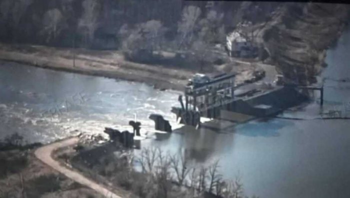 ϳñëÿ óäàðó ïî ãðåáë³ íà ѳâåðñüêîìó ijíö³ Äîíå÷÷èíà ïåðåõîäèòü íà ãðàô³êè âîäîïîñòà÷àííÿ ϳñëÿ óäàðó ïî ãðåáë³ íà ѳâåðñüêîìó ijíö³ Äîíå÷÷èíà ïåðåõîäèòü íà ãðàô³êè âîäîïîñòà÷àííÿ