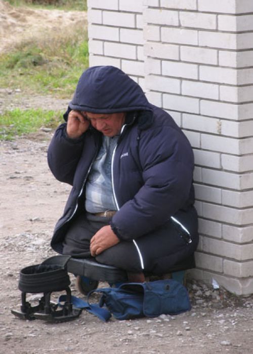 Алло! я ща не могу, я ж на РАБОТЕ!!!